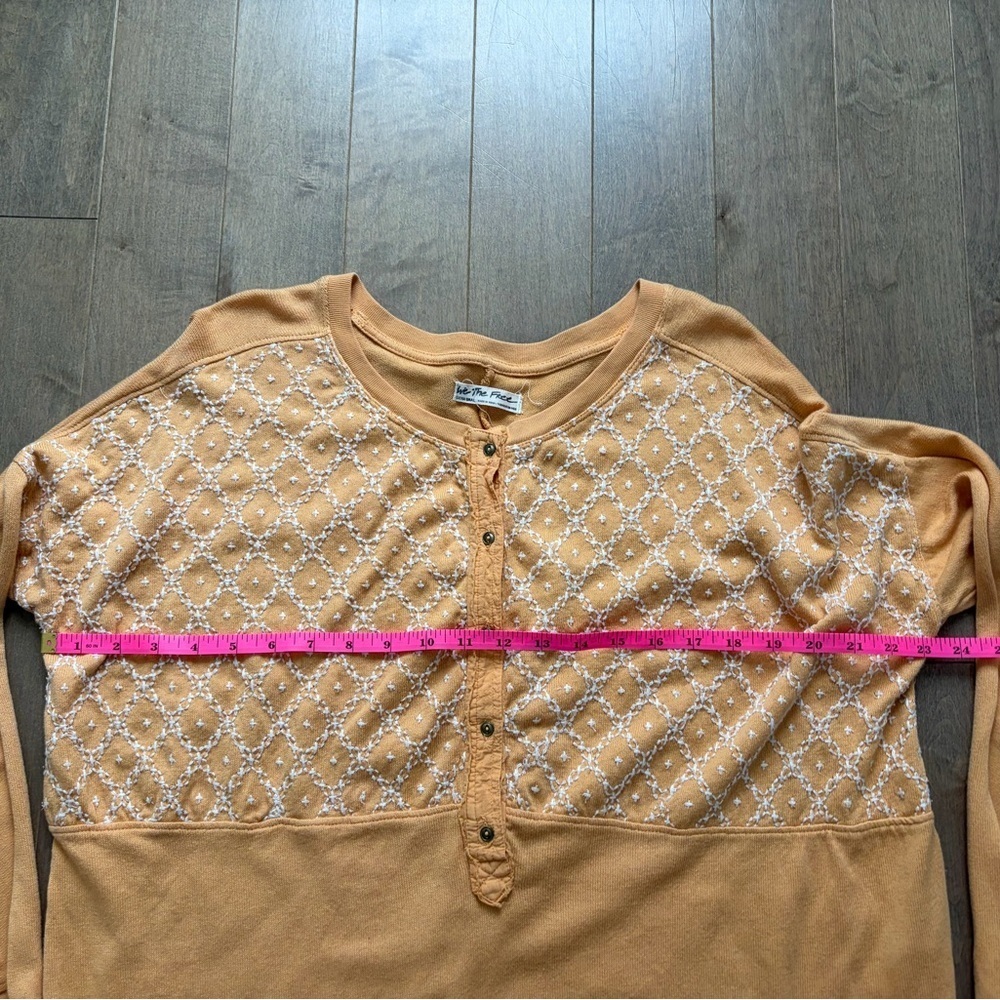 We The Free Peach Button-Up Top - Picture 6 of 7